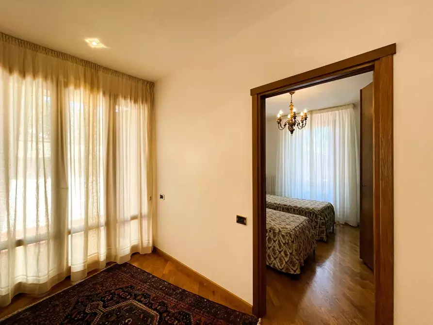 Immagine 23 di Palazzo in vendita  a Montopoli In Val D'arno