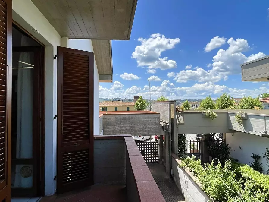 Immagine 61 di Palazzo in vendita  a Montopoli In Val D'arno