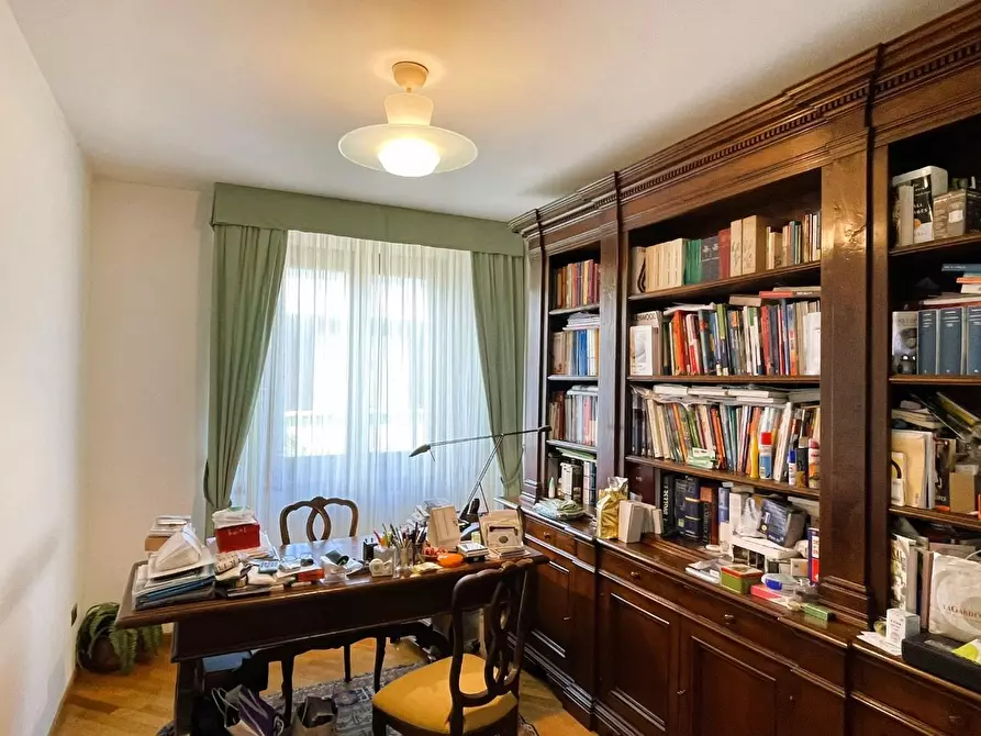 Immagine 54 di Palazzo in vendita  a Montopoli In Val D'arno