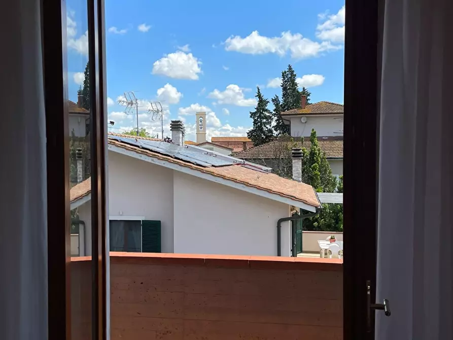 Immagine 25 di Palazzo in vendita  a Montopoli In Val D'arno