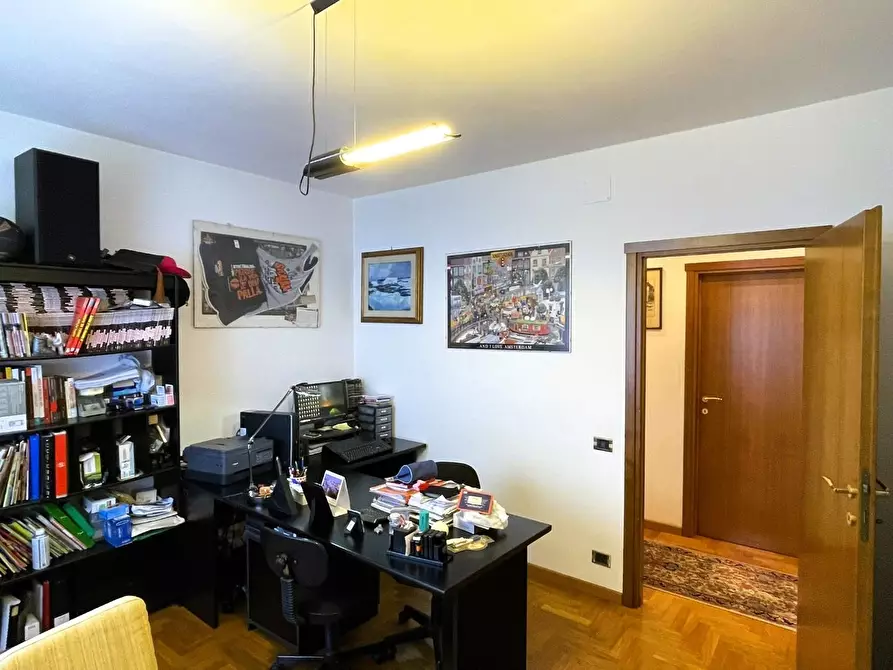 Immagine 48 di Palazzo in vendita  a Montopoli In Val D'arno