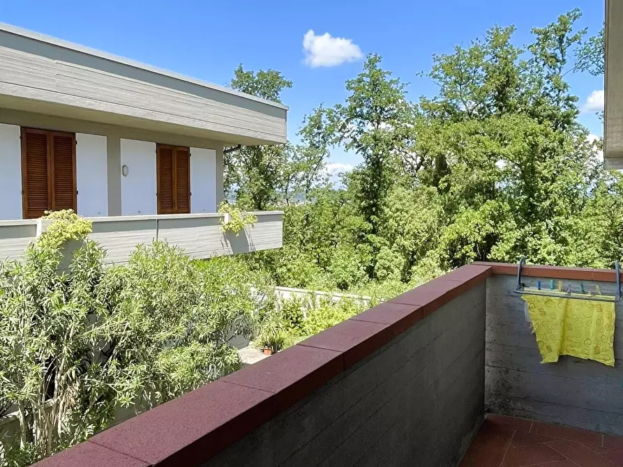 Immagine 60 di Palazzo in vendita  a Montopoli In Val D'arno