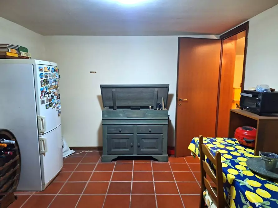 Immagine 37 di Villetta a schiera in vendita  a Lucca