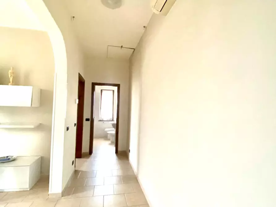 Immagine 12 di Appartamento in vendita  a Massa