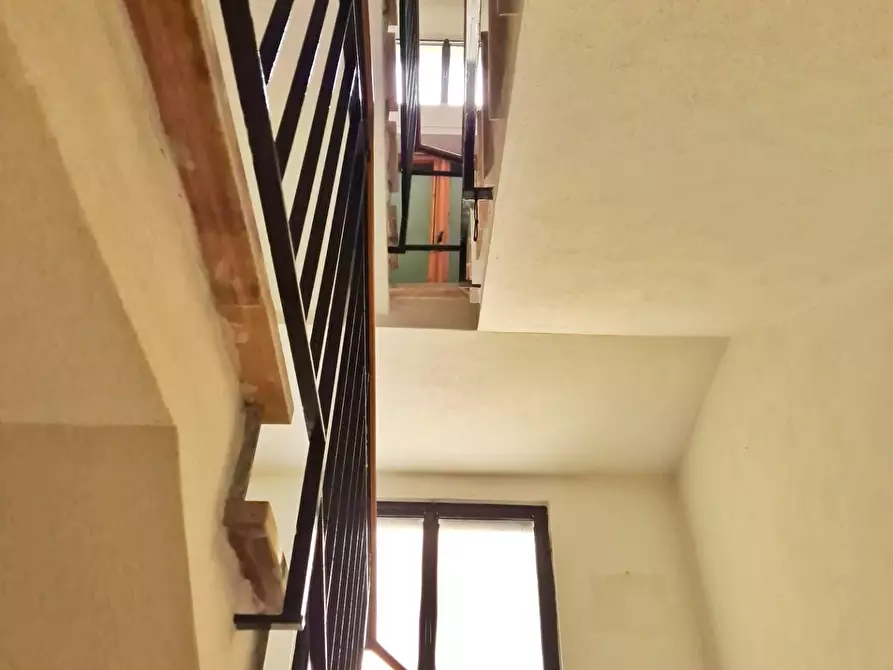 Immagine 8 di Palazzo in vendita  a Castelfiorentino