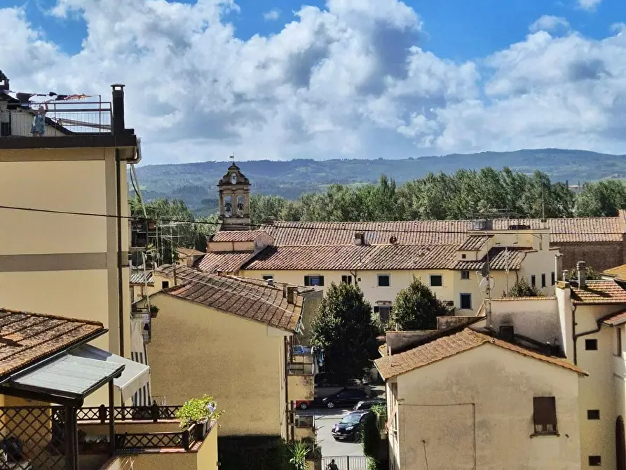 Immagine 16 di Palazzo in vendita  a Castelfiorentino