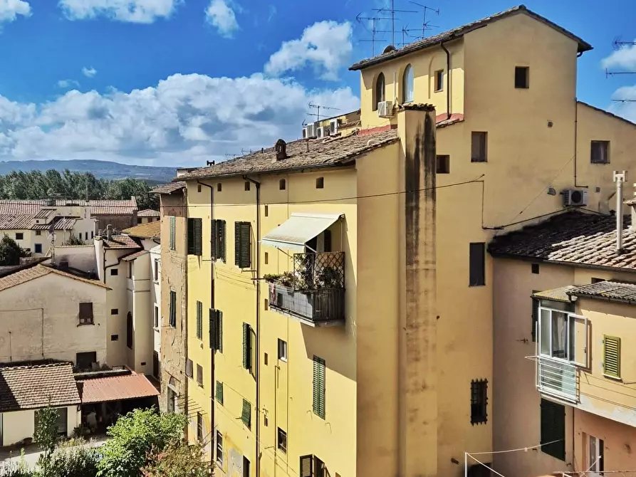 Immagine 15 di Palazzo in vendita  a Castelfiorentino