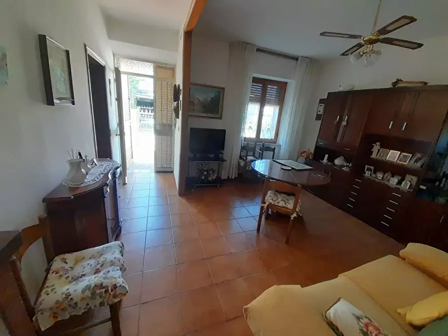 Immagine 2 di Terratetto in vendita  a Vecchiano