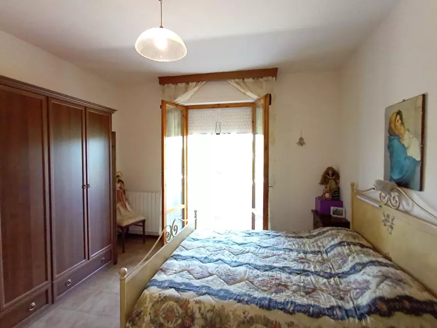 Immagine 11 di Appartamento in vendita  a Gambassi Terme