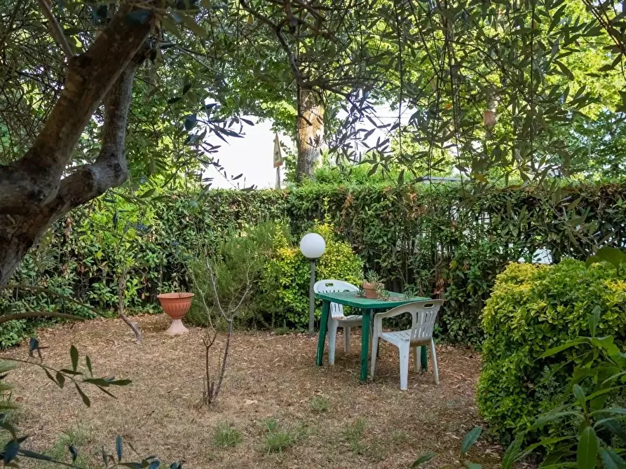 Immagine 12 di Villetta a schiera in vendita  a San Giuliano Terme