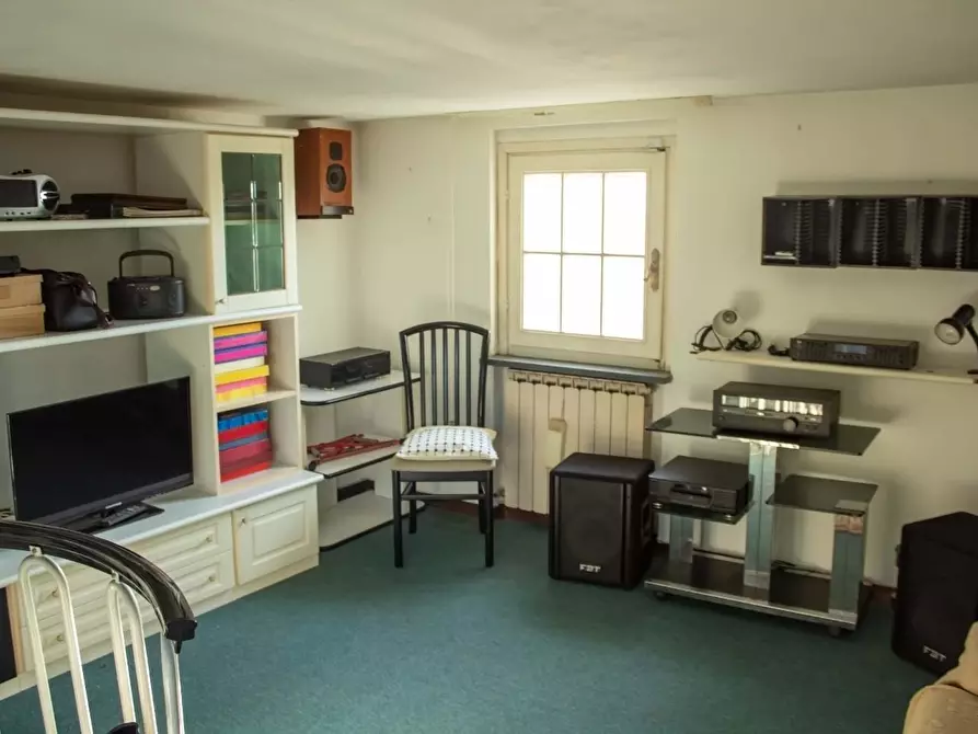 Immagine 9 di Villetta a schiera in vendita  a San Giuliano Terme