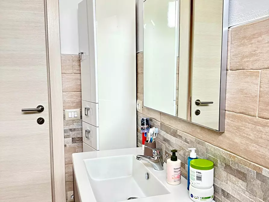 Immagine 24 di Appartamento in vendita  a Monteroni D'arbia