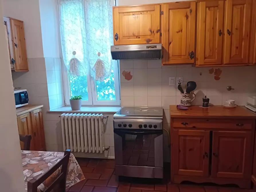 Immagine 5 di Appartamento in vendita  a Carmignano