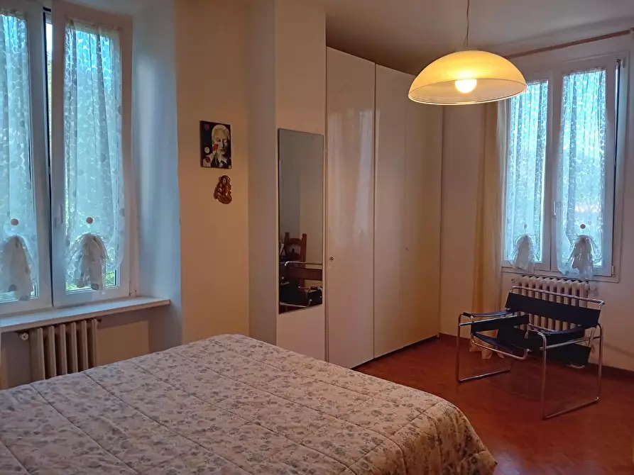 Immagine 17 di Appartamento in vendita  a Carmignano