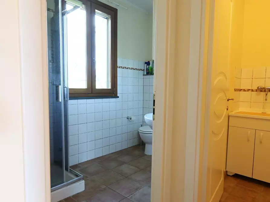 Immagine 6 di Villa in vendita  a San Giuliano Terme