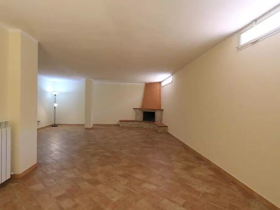 Immagine 27 di Villa in vendita  a San Giuliano Terme