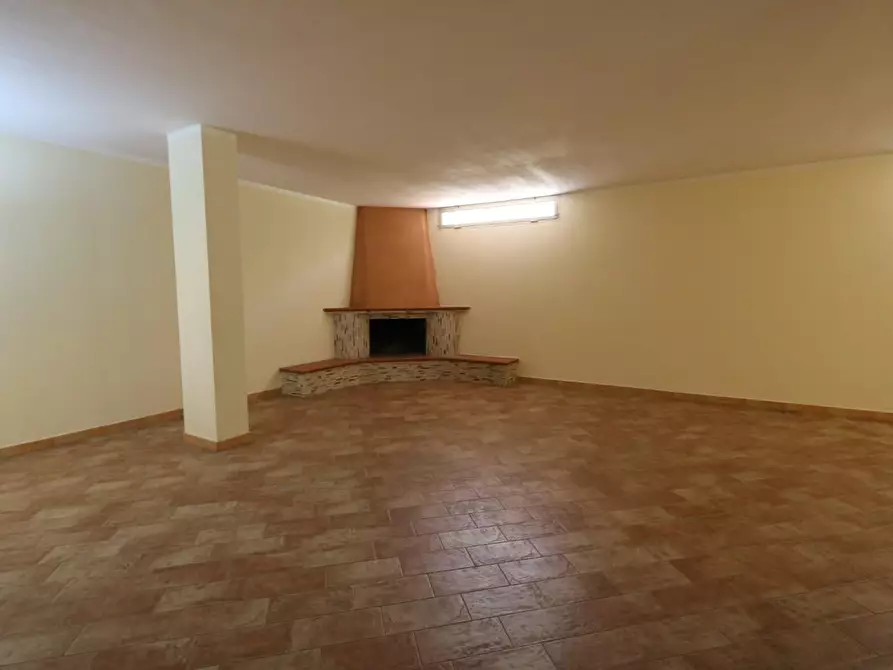 Immagine 25 di Villa in vendita  a San Giuliano Terme