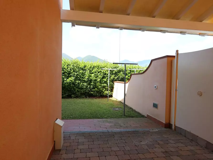 Immagine 31 di Villa in vendita  a San Giuliano Terme