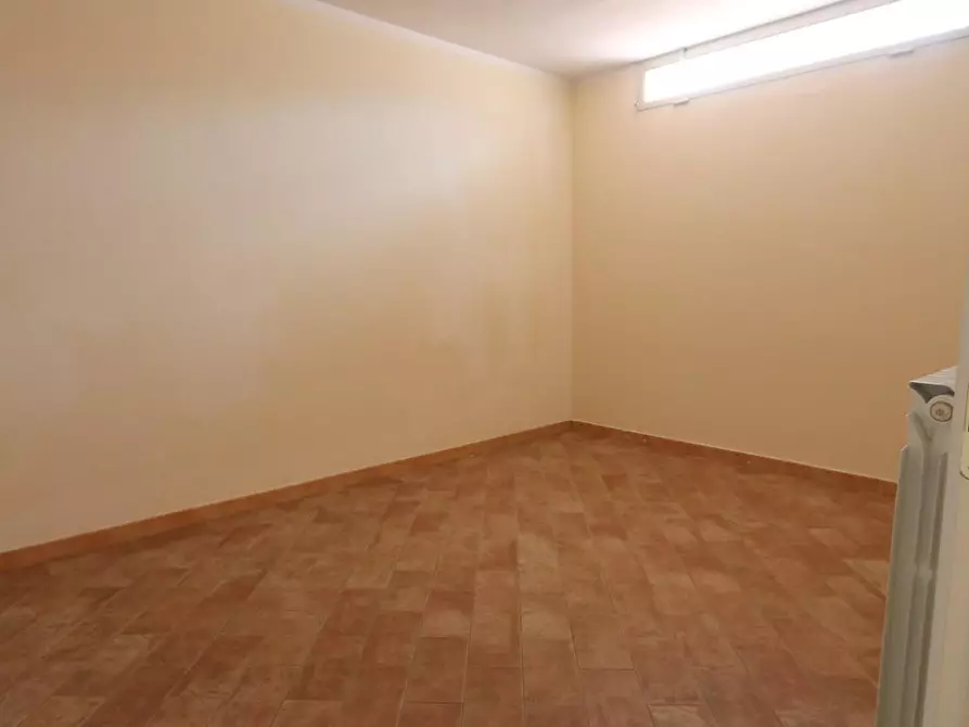 Immagine 28 di Villa in vendita  a San Giuliano Terme