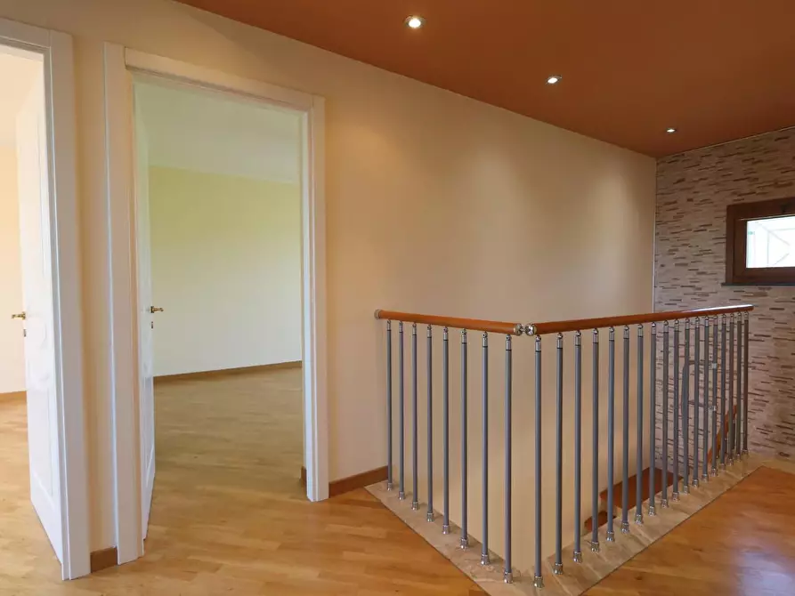 Immagine 18 di Villa in vendita  a San Giuliano Terme