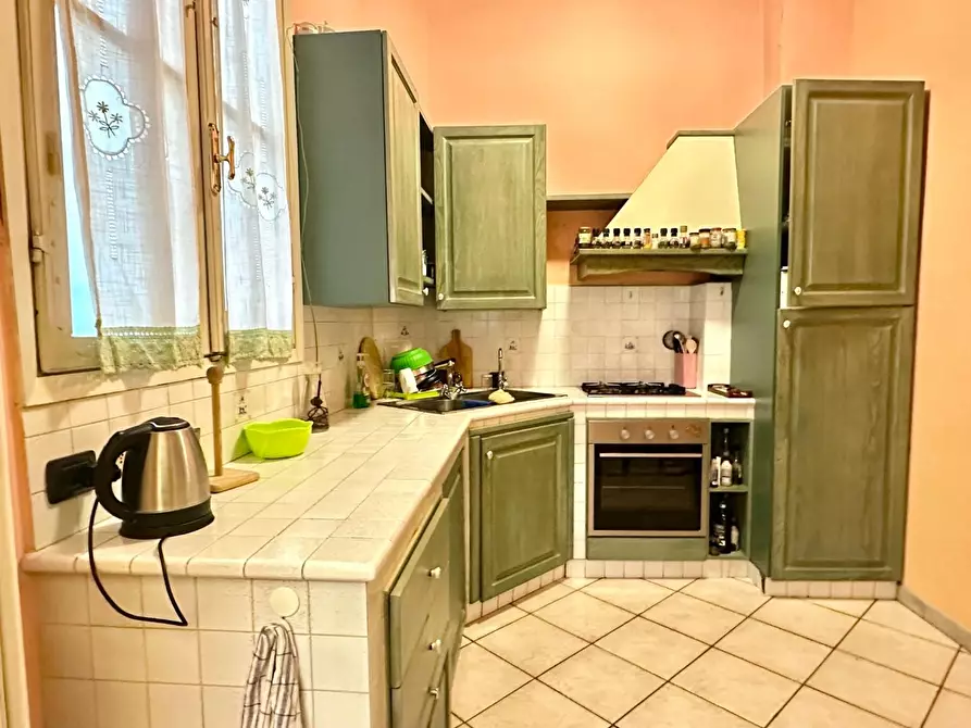 Immagine 5 di Appartamento in vendita  a Siena