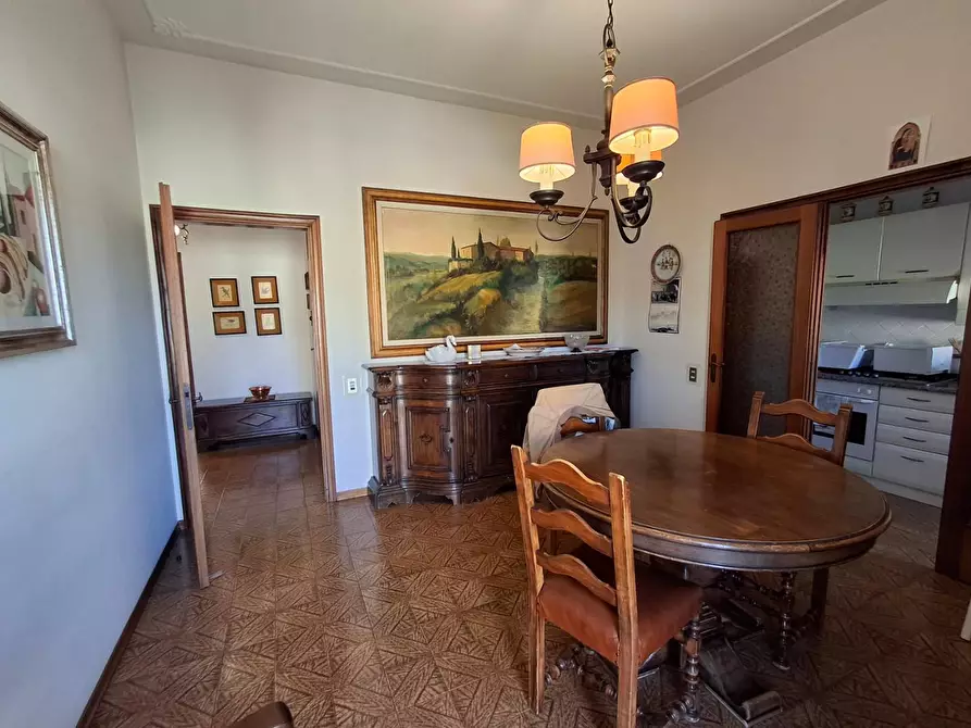 Immagine 8 di Appartamento in vendita  a Vinci