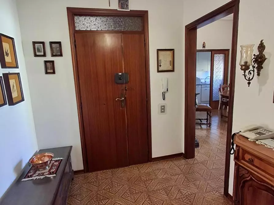 Immagine 16 di Appartamento in vendita  a Vinci