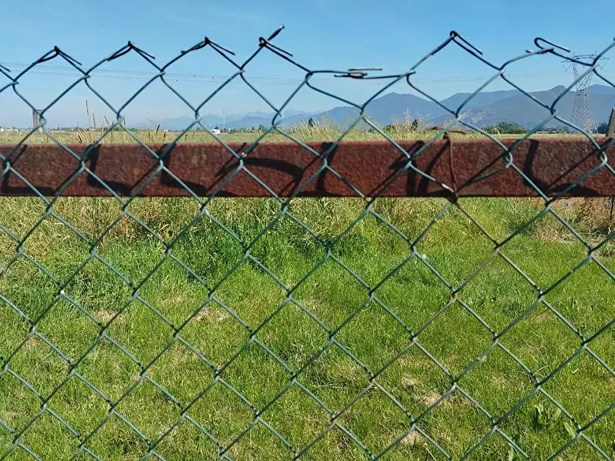 Immagine 17 di Casa colonica in vendita  a Cascina
