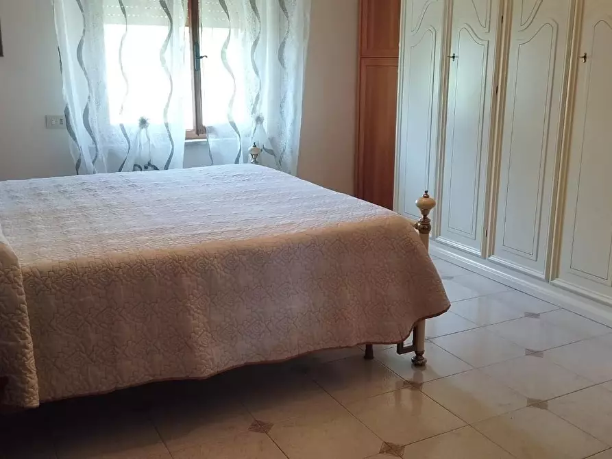 Immagine 7 di Casa colonica in vendita  a Cascina