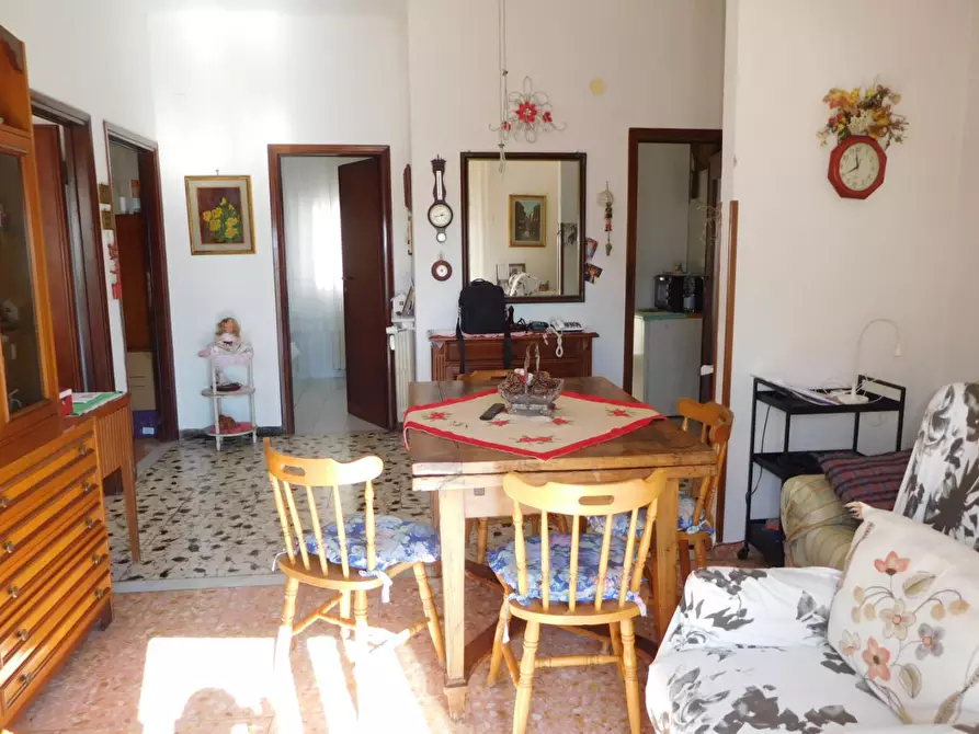 Immagine 2 di Mansarda in vendita  a Pisa