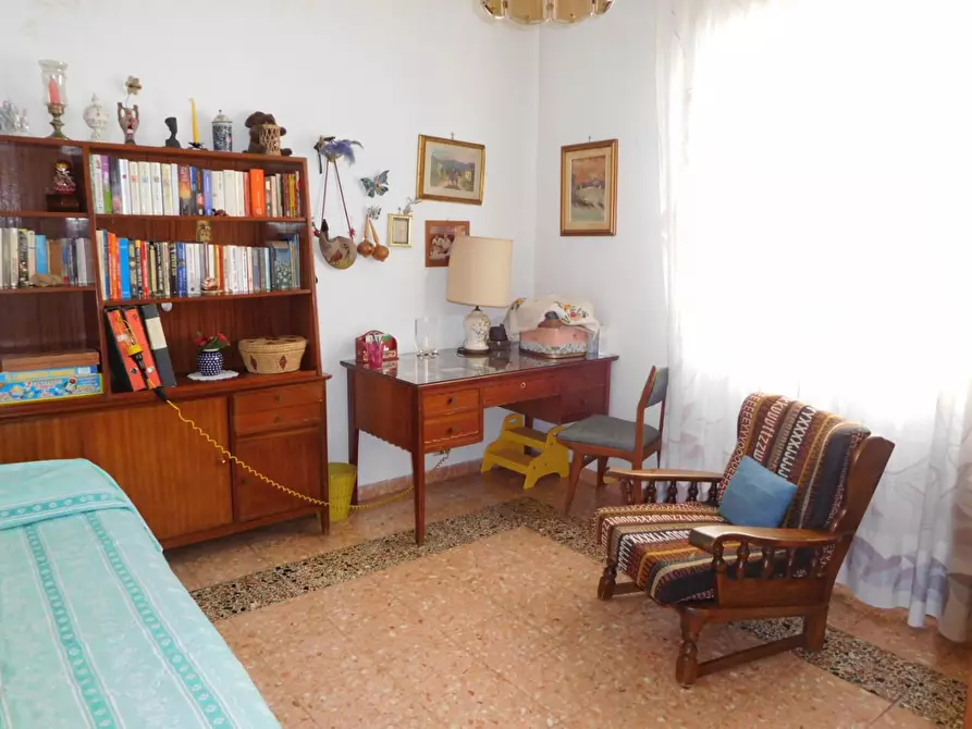 Immagine 9 di Mansarda in vendita  a Pisa