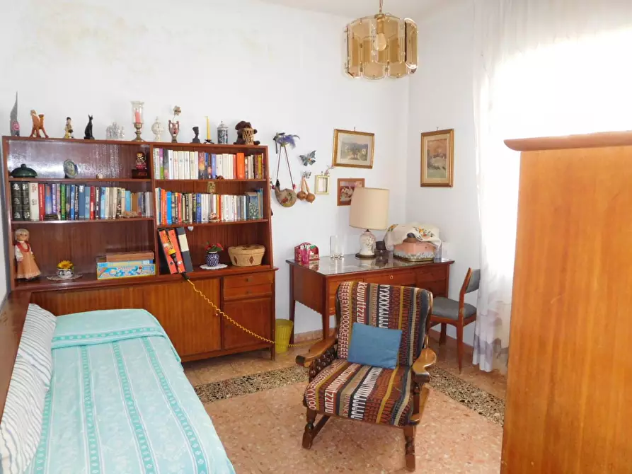 Immagine 8 di Mansarda in vendita  a Pisa