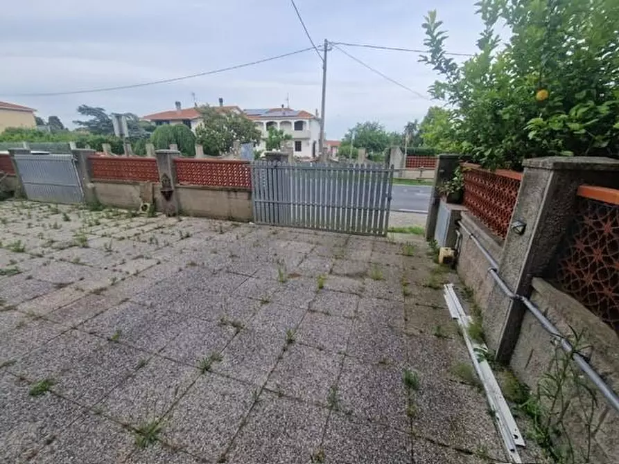 Immagine 12 di Appartamento in vendita  a Rosignano Marittimo