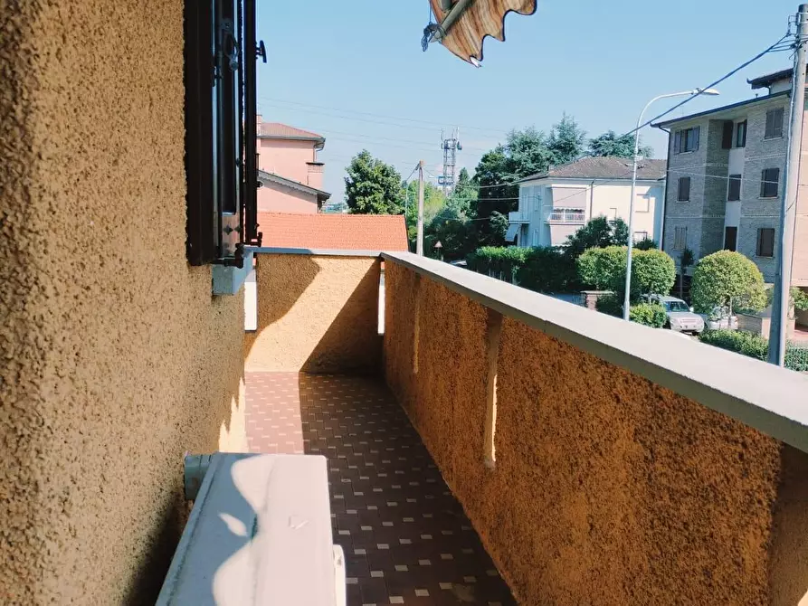 Immagine 28 di Villetta a schiera in vendita  a Reggio Nell'emilia