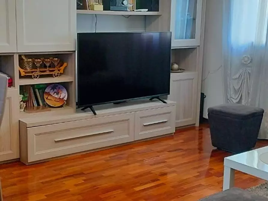 Immagine 21 di Villetta a schiera in vendita  a Reggio Nell'emilia