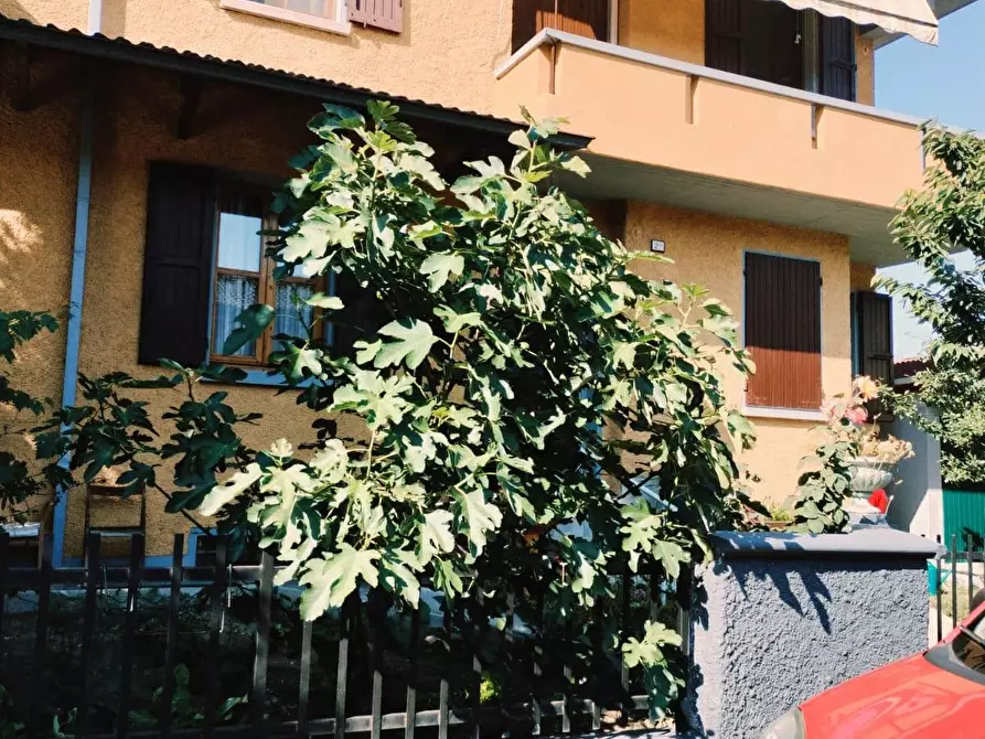 casa indipendente in vendita a Reggio nell'Emilia