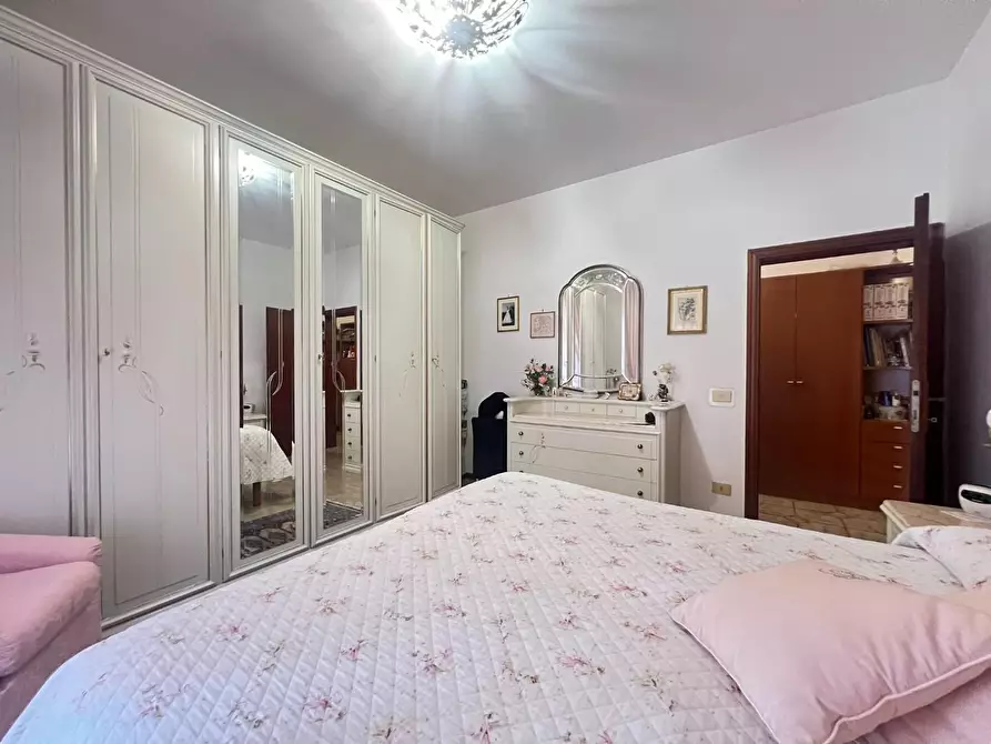 Immagine 17 di Casa semindipendente in vendita  a Vinci