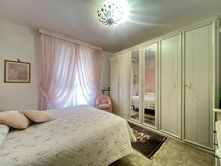 Immagine 19 di Casa semindipendente in vendita  a Vinci