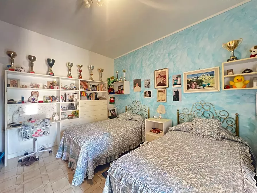 Immagine 15 di Casa semindipendente in vendita  a Vinci