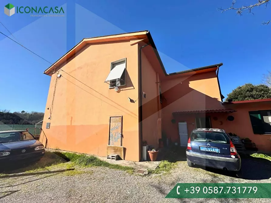 Immagine 1 di Casa indipendente in vendita  a Ponsacco