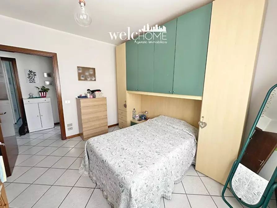 Immagine 31 di Appartamento in vendita  a Campi Bisenzio