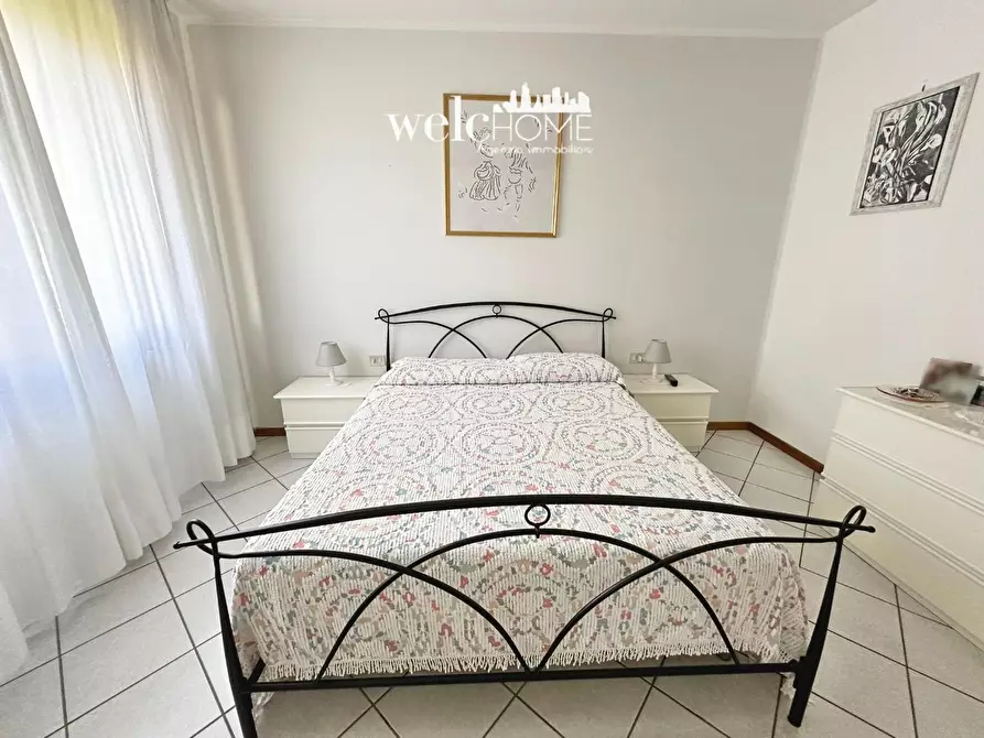 Immagine 29 di Appartamento in vendita  a Campi Bisenzio