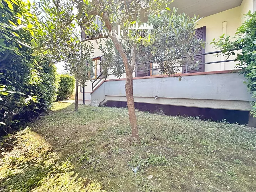 Immagine 3 di Appartamento in vendita  a Campi Bisenzio