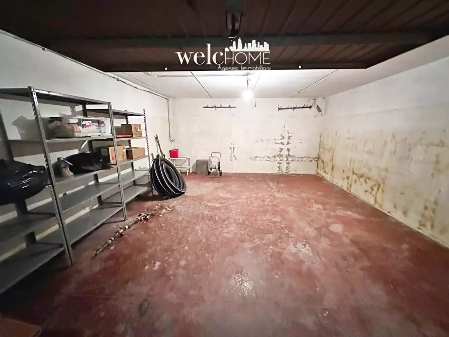 Immagine 18 di Appartamento in vendita  a Campi Bisenzio