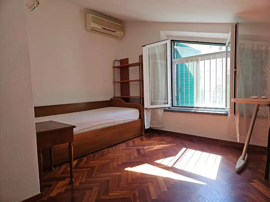 Immagine 13 di Villa in vendita  a Cascina