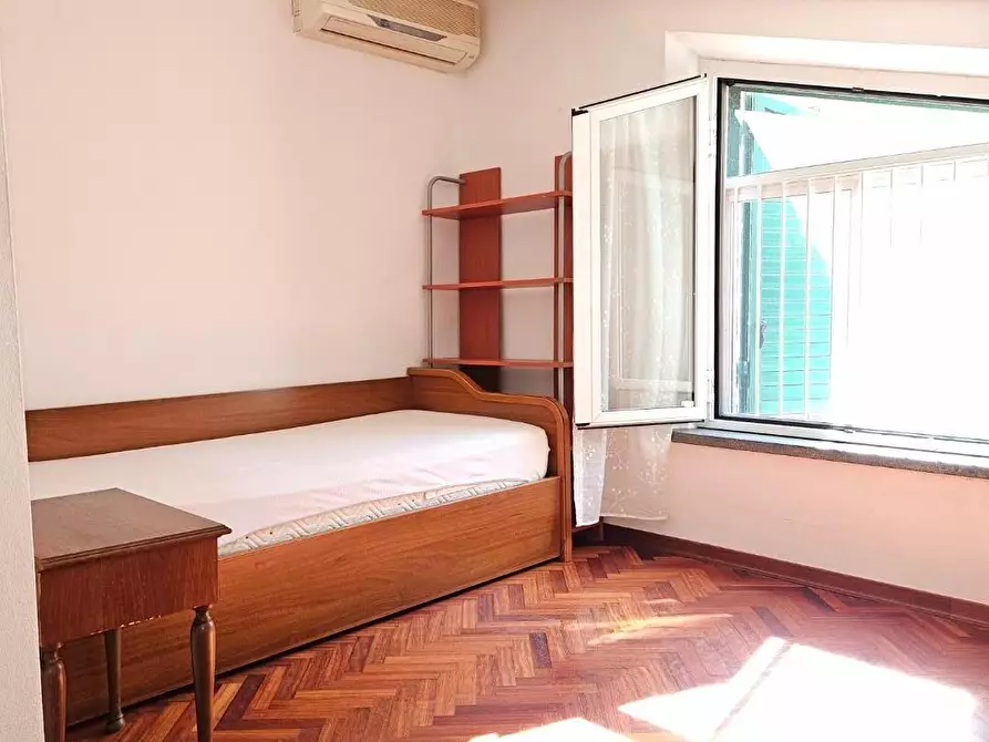 Immagine 11 di Villa in vendita  a Cascina