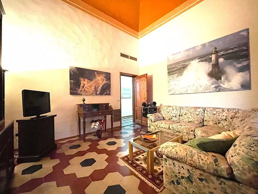 Immagine 8 di Appartamento in vendita  a Empoli