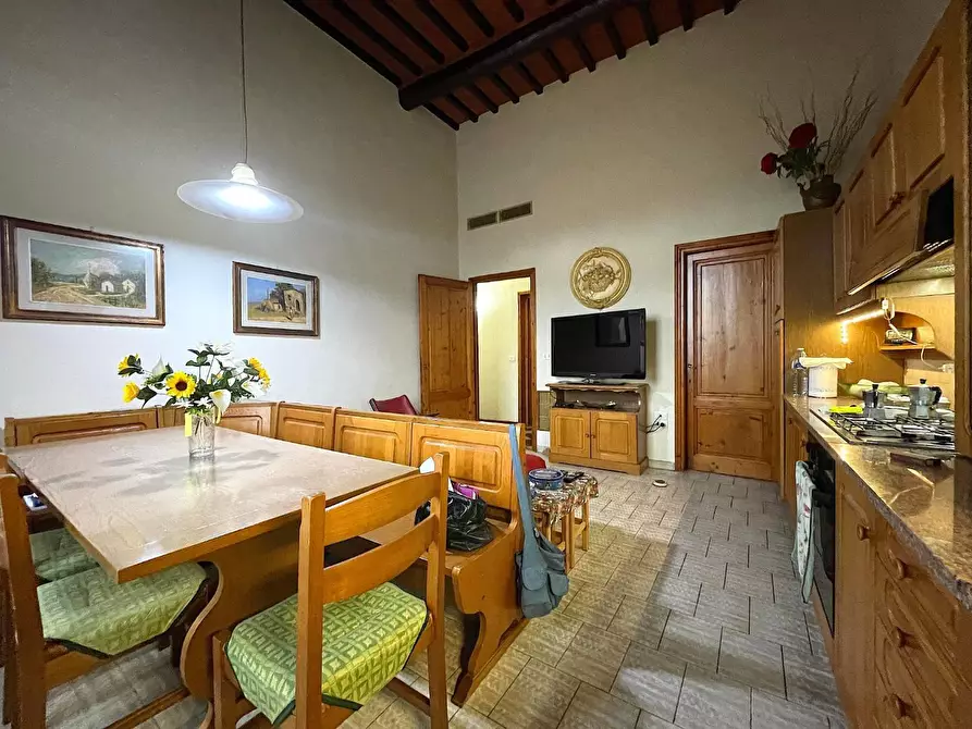 Immagine 2 di Appartamento in vendita  a Empoli