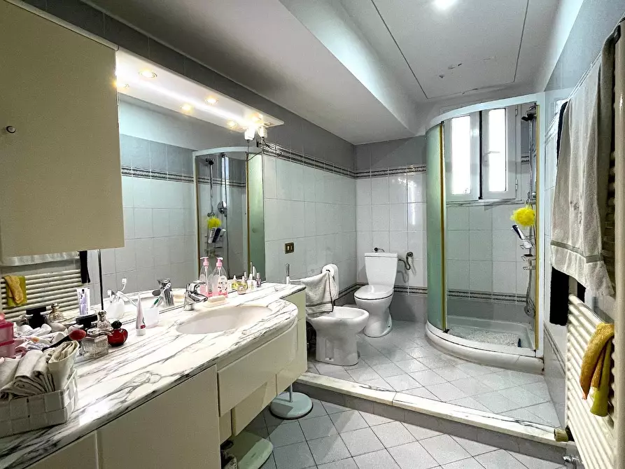 Immagine 28 di Appartamento in vendita  a Empoli