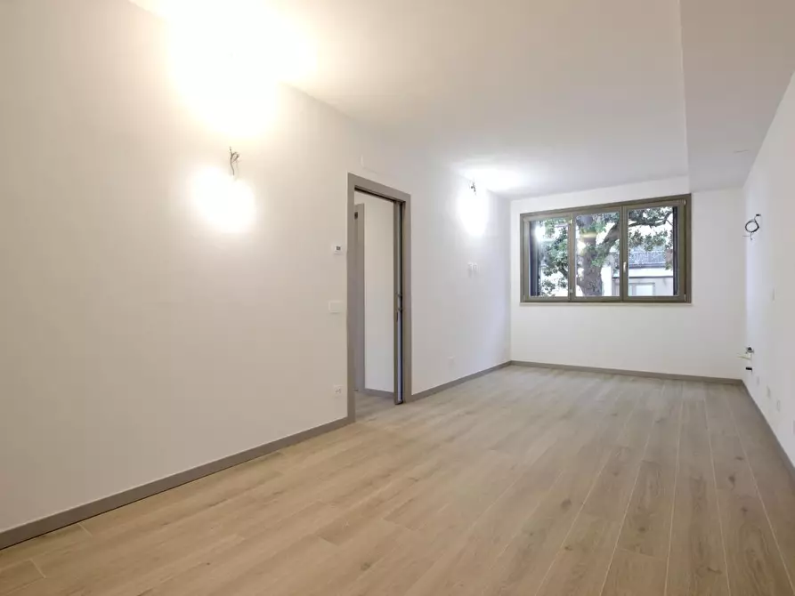 Immagine 3 di Appartamento in vendita  a Siena